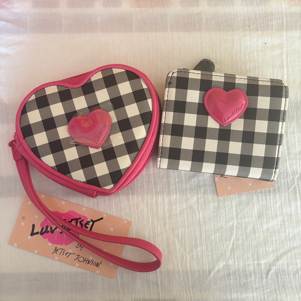 Betsey Johnson Heart-Shaped Pink and Black Checkered Coin Purse Mini Wallet Set